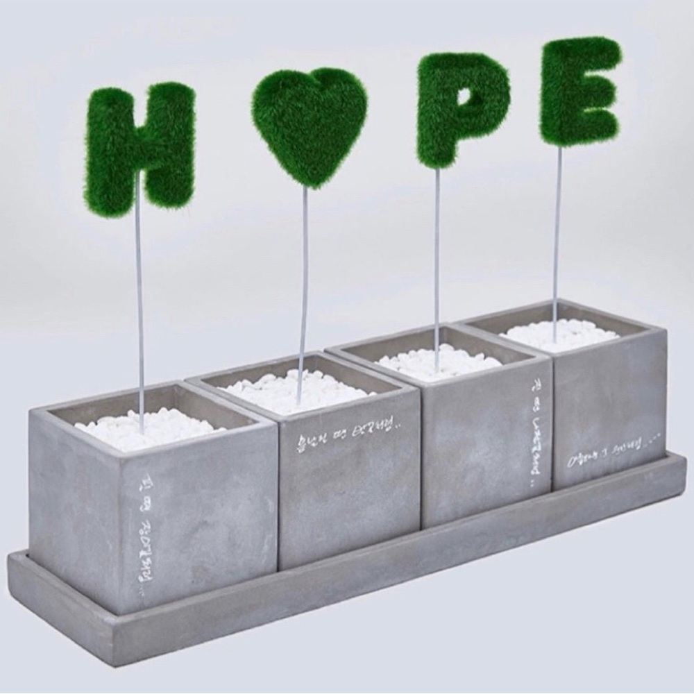 BTS J-Hope Artist Collection Pot Set